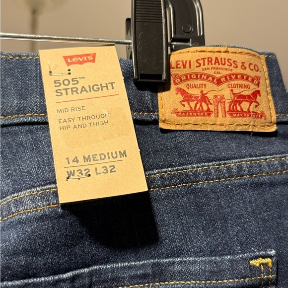 Levi's Blue Straight Jeans Classic Denim Style - Picture 3 of 8